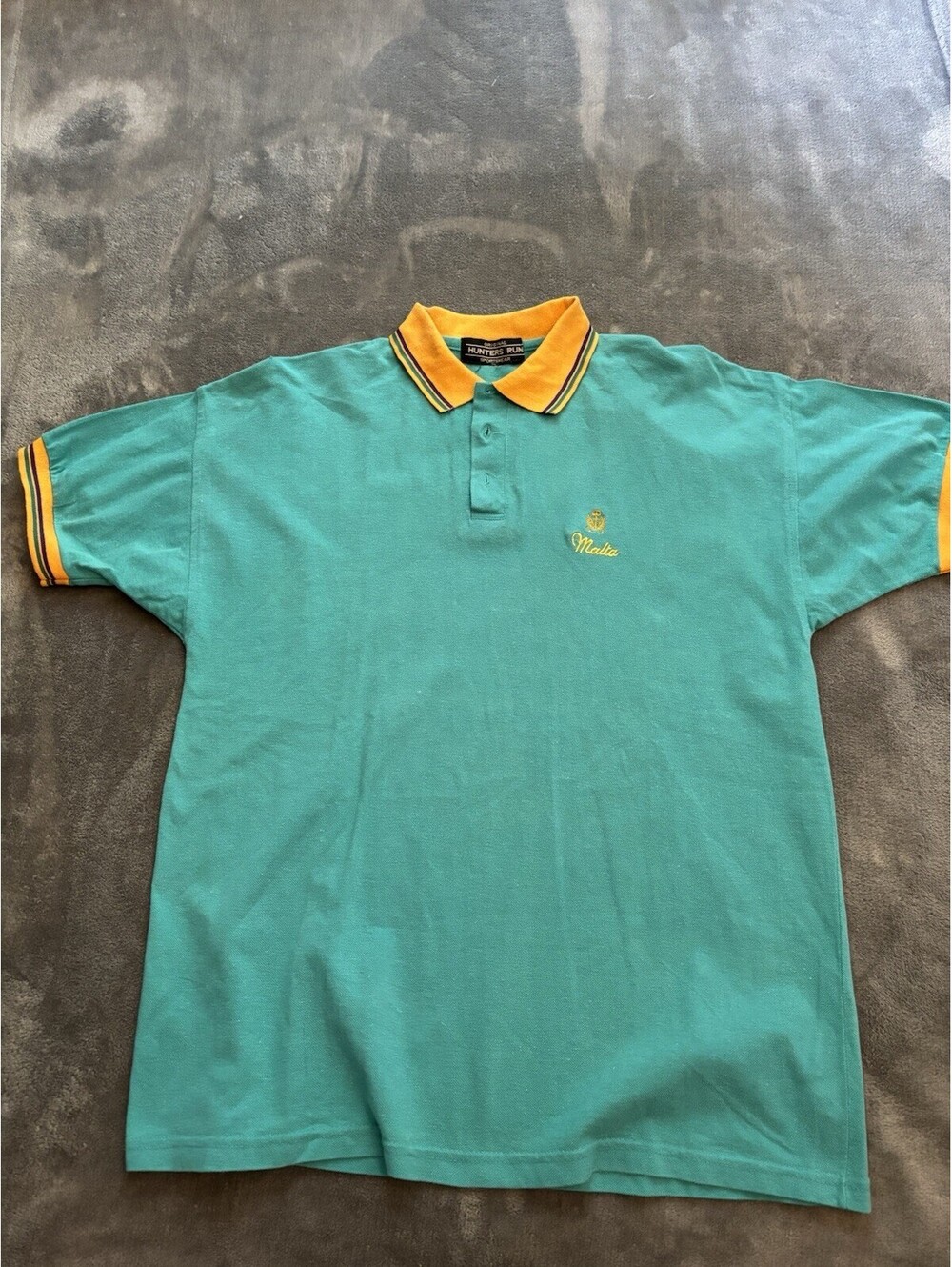 Men’s Polo Hunters Run Size L Teal Knit Malta Logo Yellow Trim Vintage 1980s